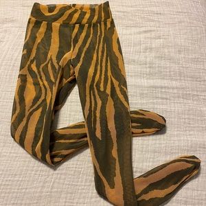 Sunflowers & Skulls “Free Joe” Tiger tights 12mnth